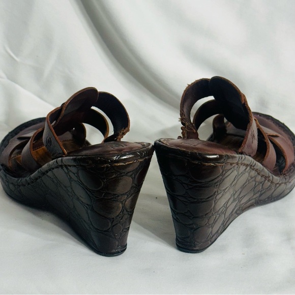 Born Brown Leather Strappy Slip-On Wedge Sandals SZ 8 Boho Earthy Outdoor Hippie - Picture 4 of 6